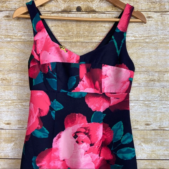 Trina Turk Sweetheart Floral Print Sheath Dress - Picture 3 of 9